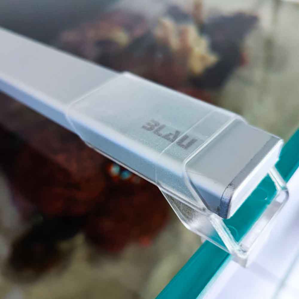 Blau Aquaristic Stick Lumina 60 22W con Controller per vasche da 60-67cm dolce